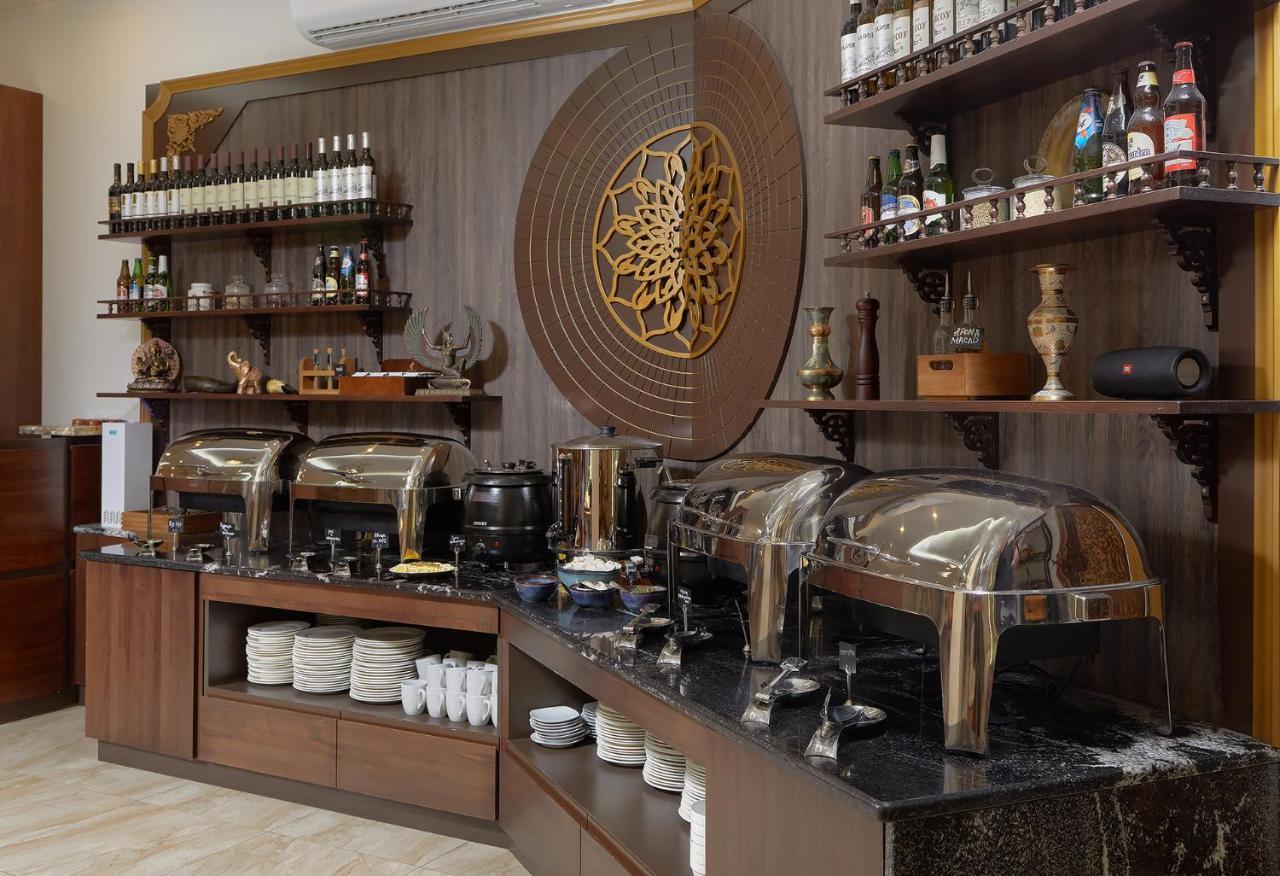 סוקהום Garuda Boutique Hotel מראה חיצוני תמונה