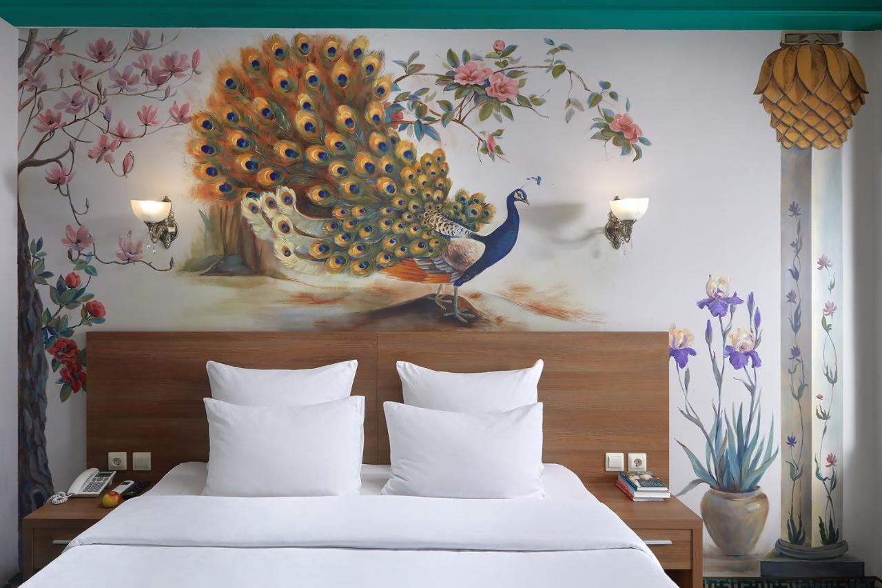 סוקהום Garuda Boutique Hotel מראה חיצוני תמונה