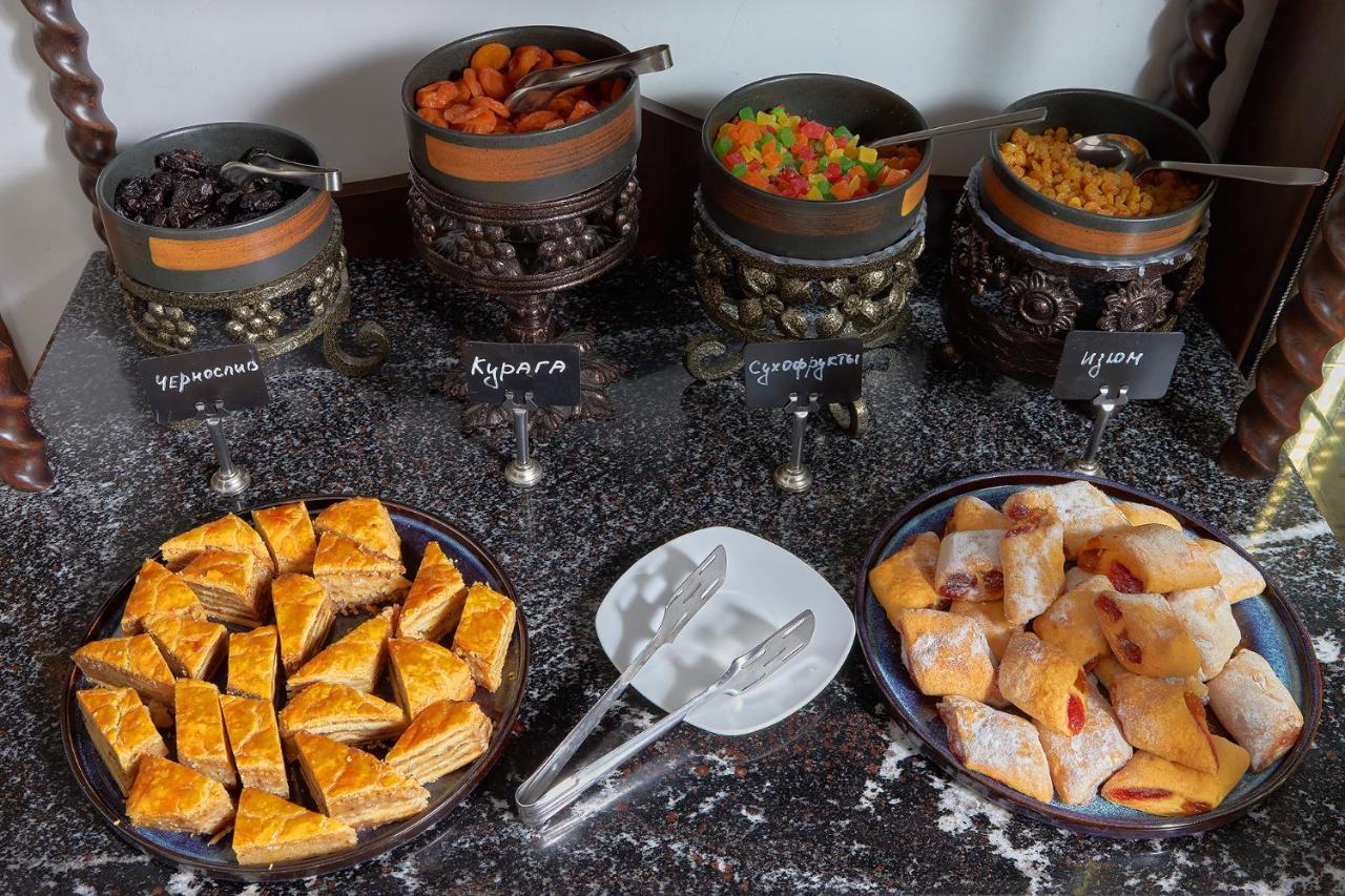 סוקהום Garuda Boutique Hotel מראה חיצוני תמונה