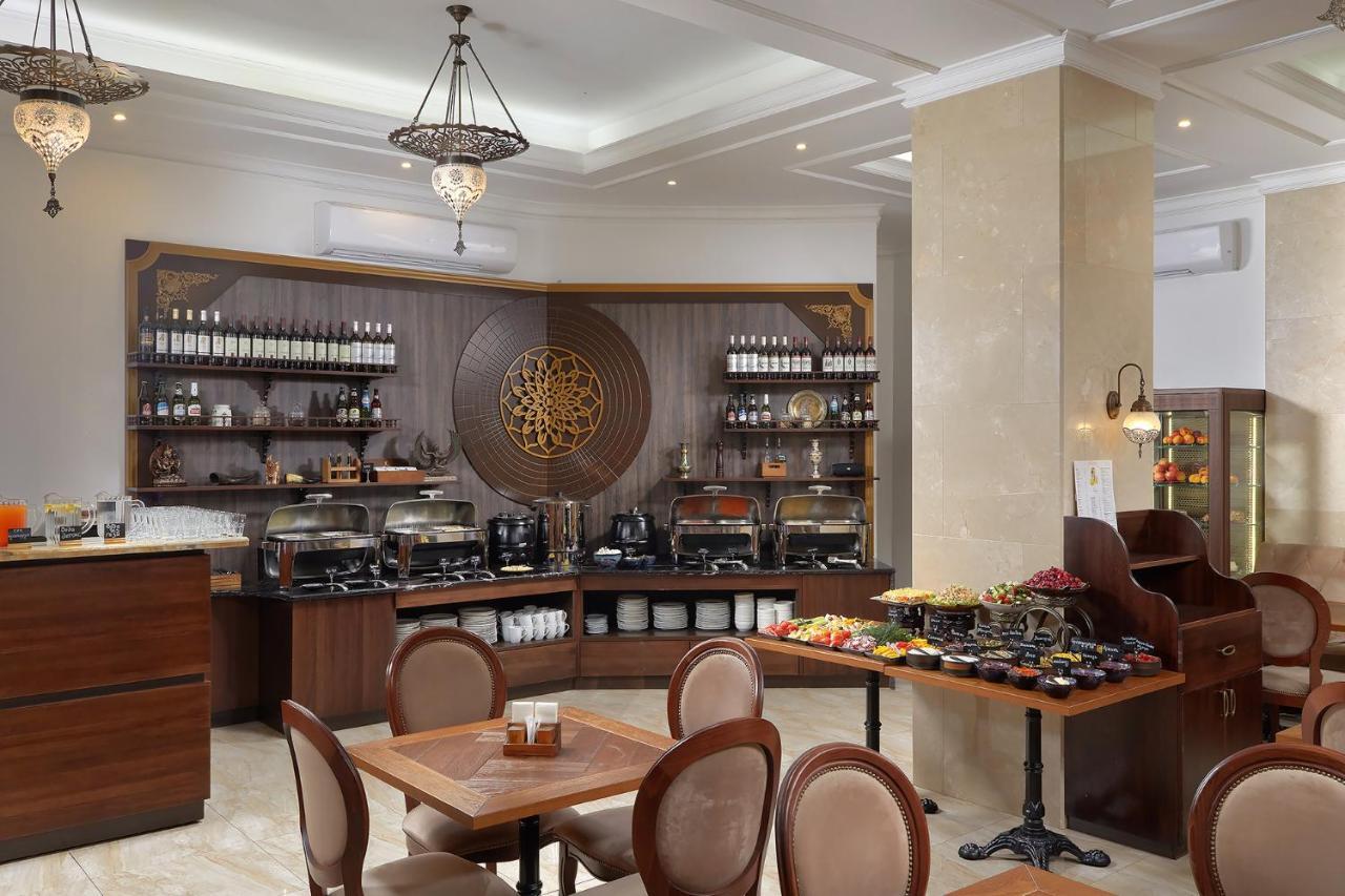 סוקהום Garuda Boutique Hotel מראה חיצוני תמונה